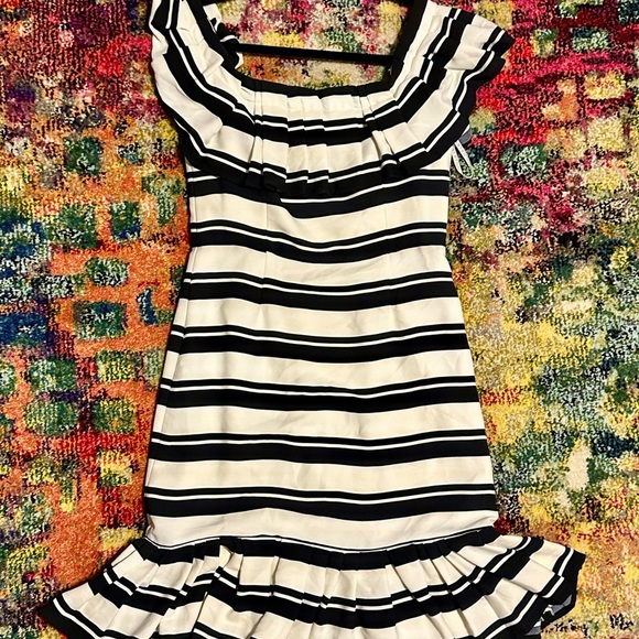 Hamilton Black and White Off-the-Shoulder Striped Dress w/ Ruffles-Size 2 - Picture 1 of 3